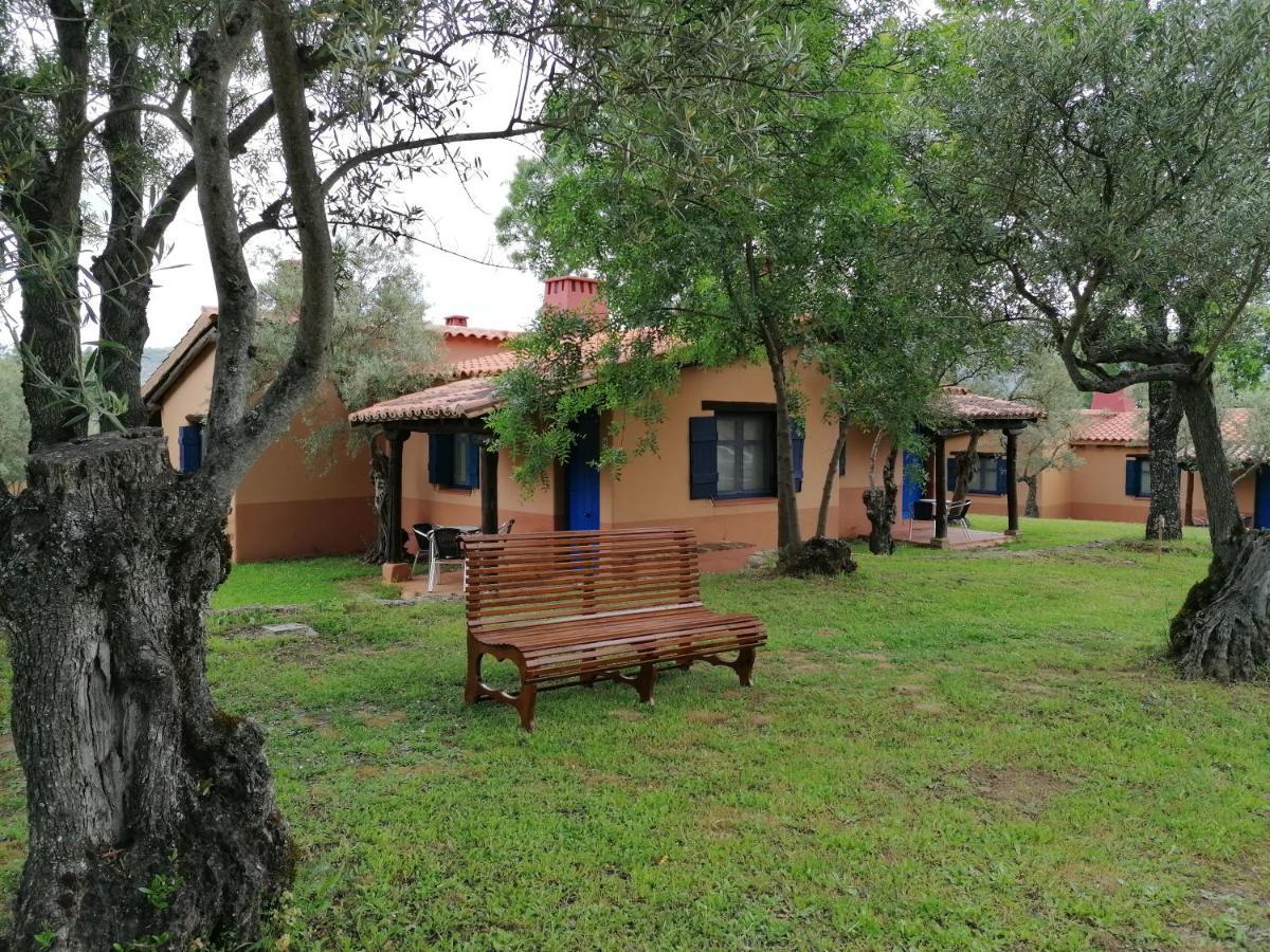 Complejo Aldea Vetonia Check Out Hasta Las 20H Parque De Mascotas Zonas Infantiles Ideal Grupos Parejas Familias Informate Apertura Piscina 1 De Mayo แอร์วาส ภายนอก รูปภาพ