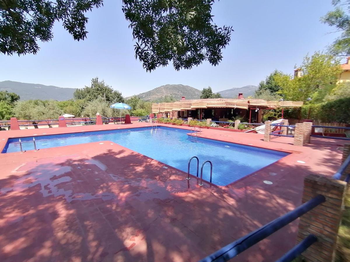 Complejo Aldea Vetonia Check Out Hasta Las 20H Parque De Mascotas Zonas Infantiles Ideal Grupos Parejas Familias Informate Apertura Piscina 1 De Mayo แอร์วาส ภายนอก รูปภาพ