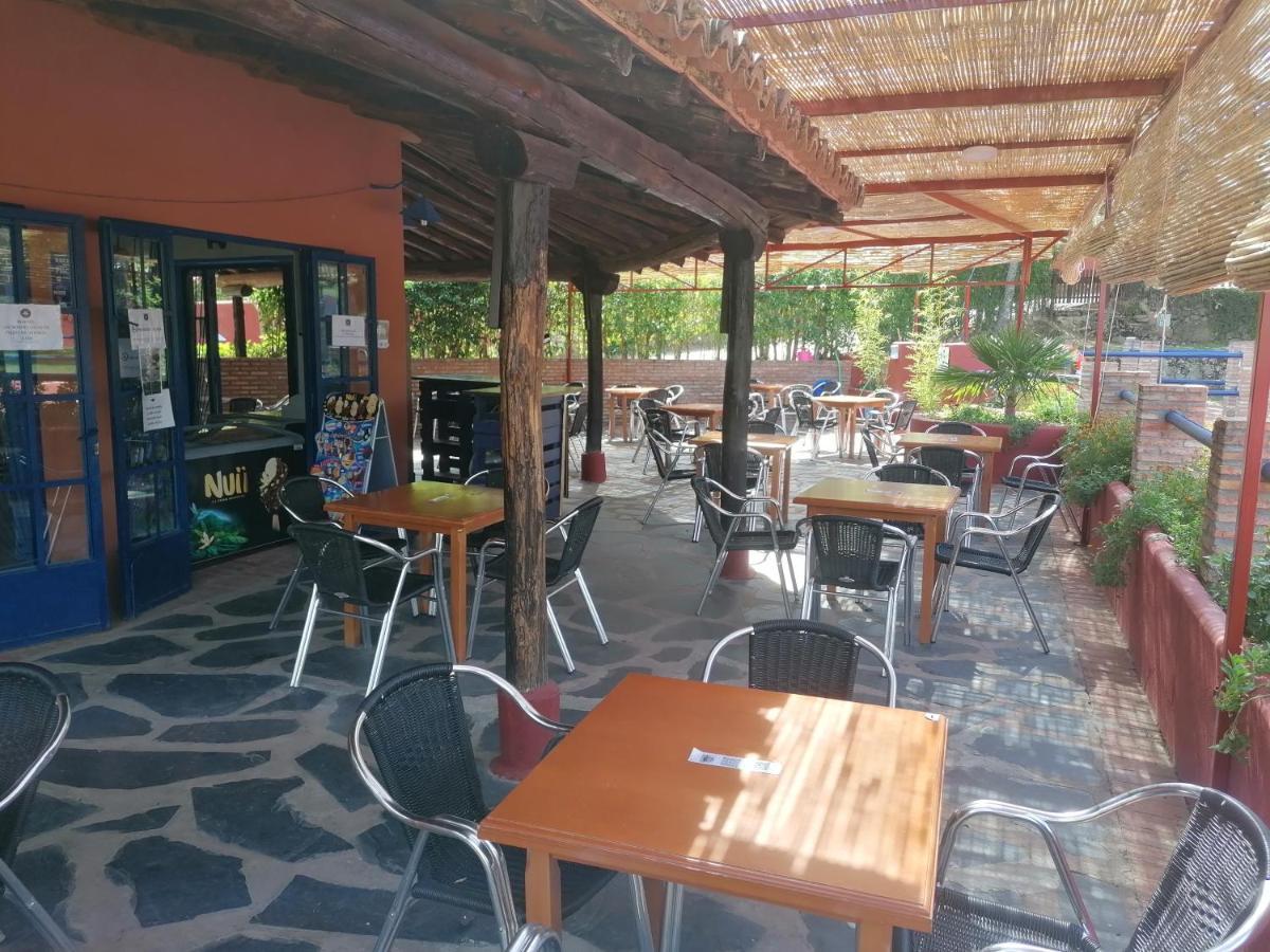 Complejo Aldea Vetonia Check Out Hasta Las 20H Parque De Mascotas Zonas Infantiles Ideal Grupos Parejas Familias Informate Apertura Piscina 1 De Mayo แอร์วาส ภายนอก รูปภาพ