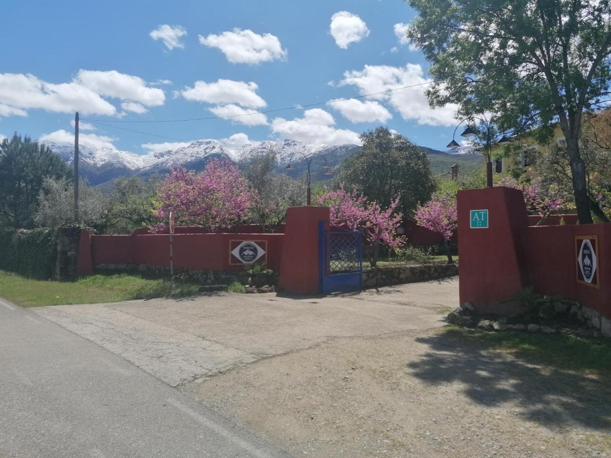 Complejo Aldea Vetonia Check Out Hasta Las 20H Parque De Mascotas Zonas Infantiles Ideal Grupos Parejas Familias Informate Apertura Piscina 1 De Mayo แอร์วาส ภายนอก รูปภาพ