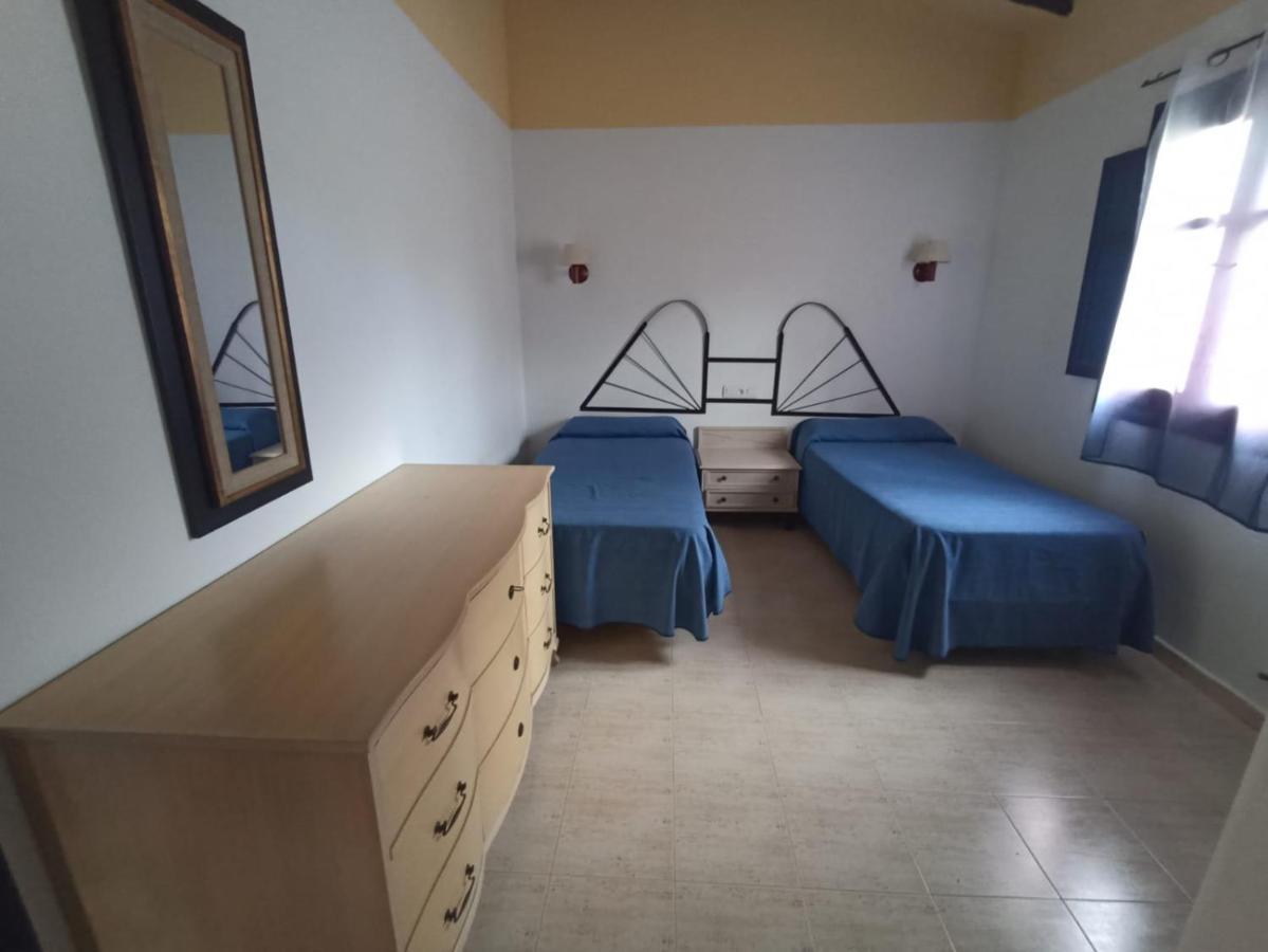 Complejo Aldea Vetonia Check Out Hasta Las 20H Parque De Mascotas Zonas Infantiles Ideal Grupos Parejas Familias Informate Apertura Piscina 1 De Mayo แอร์วาส ภายนอก รูปภาพ