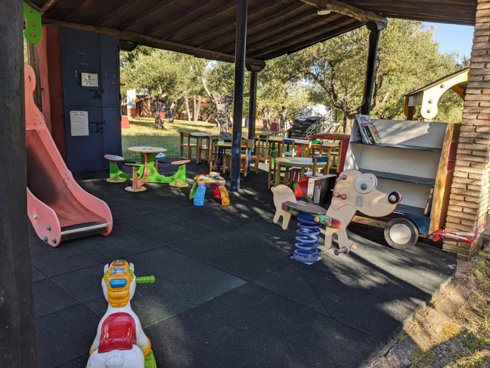Complejo Aldea Vetonia Check Out Hasta Las 20H Parque De Mascotas Zonas Infantiles Ideal Grupos Parejas Familias Informate Apertura Piscina 1 De Mayo แอร์วาส ภายนอก รูปภาพ