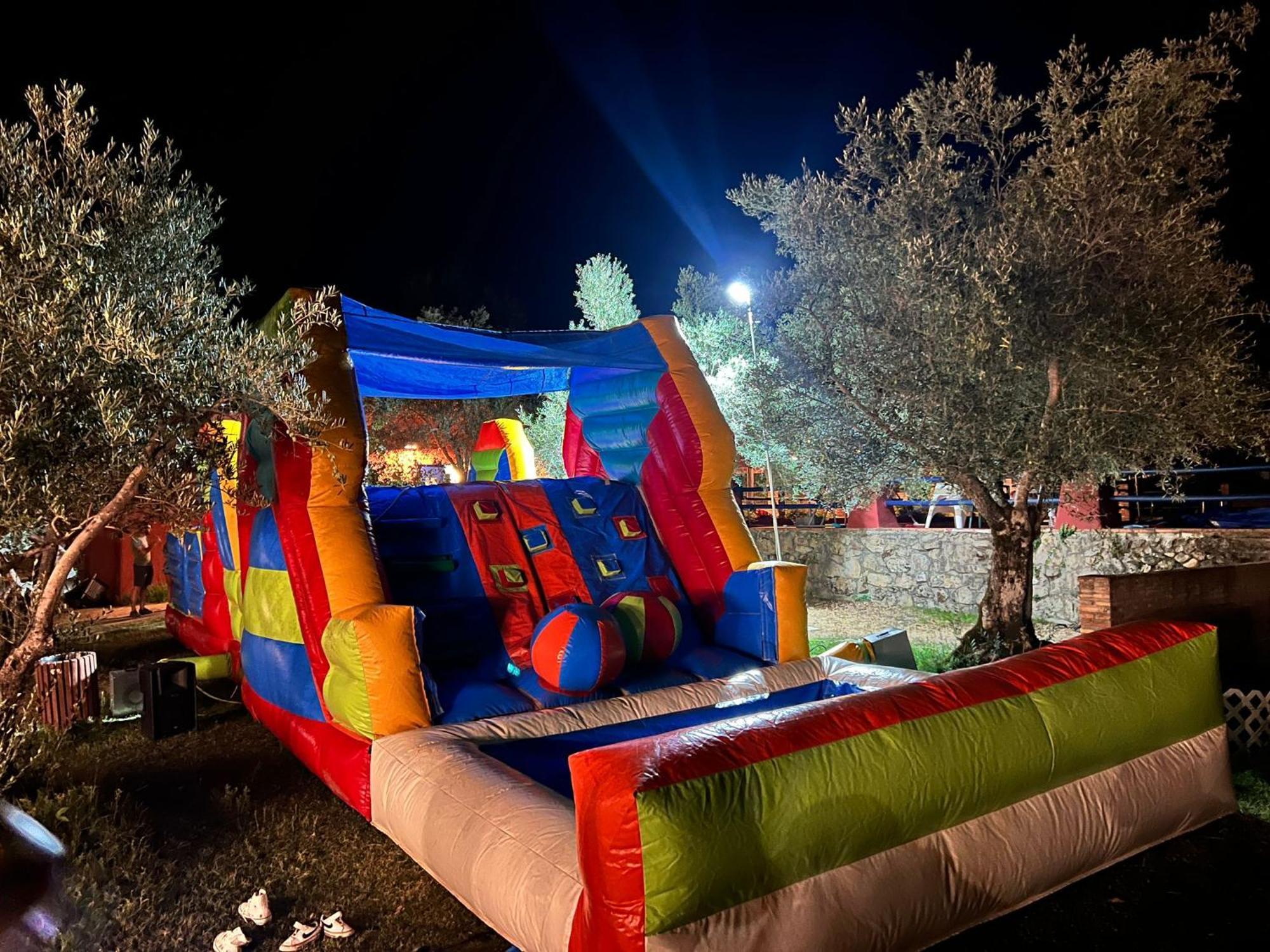 Complejo Aldea Vetonia Check Out Hasta Las 20H Parque De Mascotas Zonas Infantiles Ideal Grupos Parejas Familias Informate Apertura Piscina 1 De Mayo แอร์วาส ภายนอก รูปภาพ
